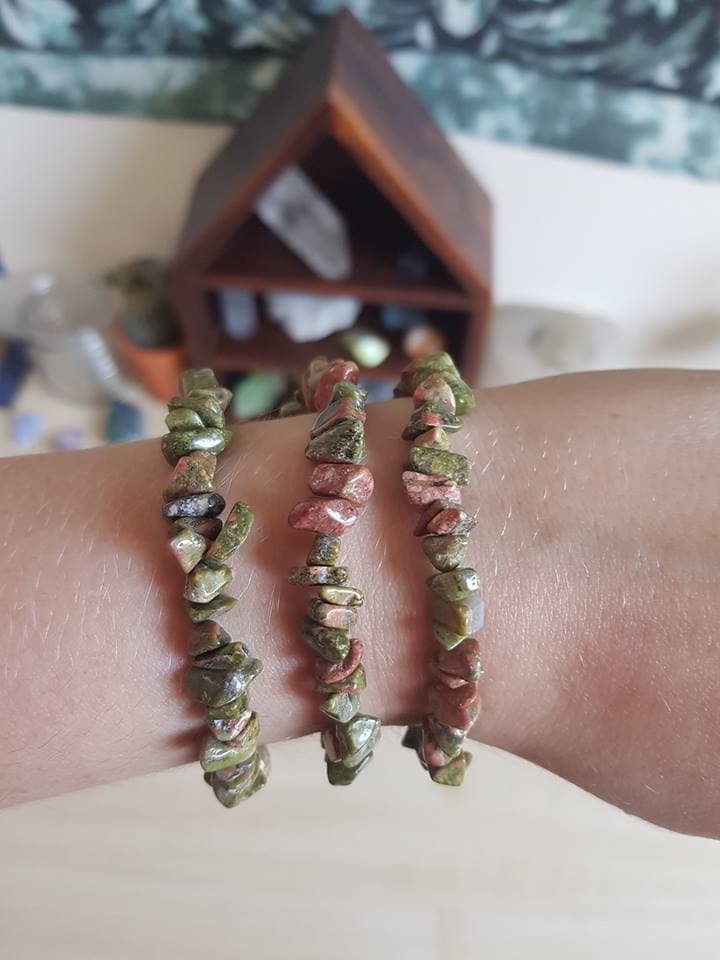 "Unakite Chip Bracelet"
